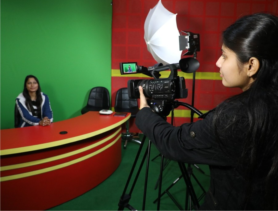 Molecular Biology lab image