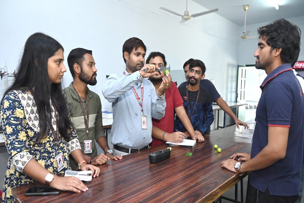 Pg Lab Infrastructure | ITM University Gwalior